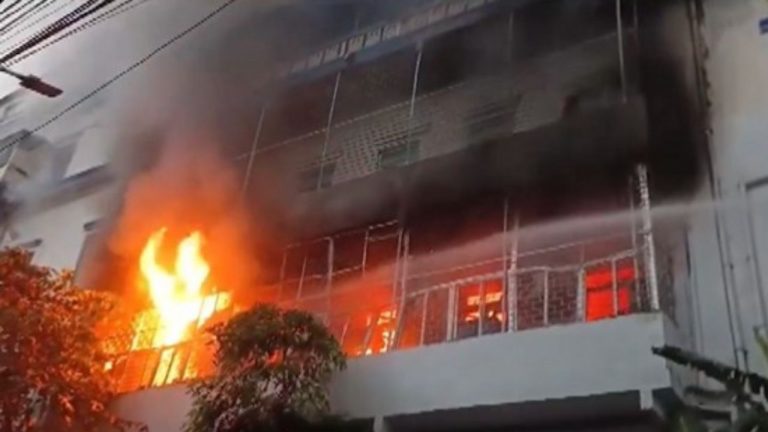 Fire Accident: ప్రభుత్వ ఆసుపత్రిలో అగ్నిప్రమాదం.. ఐసీయూలో రోగి మృతి