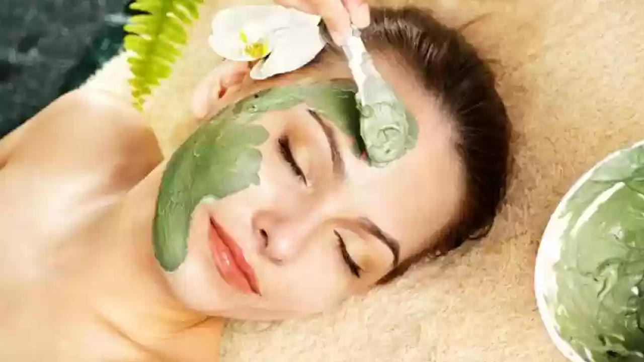Glowing Skin: మెరిసే చర్మం కోసం ఉదయాన్నే ఇలా చేయండి..!