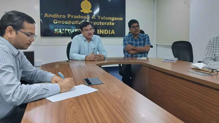 HYDRA: బెంగళూరులో హైడ్రా బృందం పర్యటన.. పలు ప్రాజెక్టులపై స్టడీ