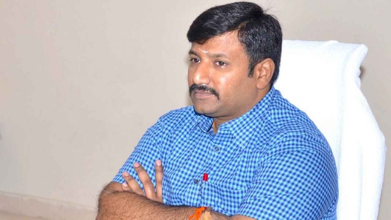 IAS Amoy Kumar : ఈడీ ఆఫీసుకు ఐఏఎస్ అమోయ్ కుమార్ బాధితులు