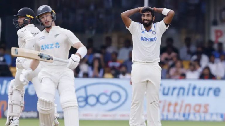 India vs New Zealand: కరుణించని వరణుడు.. టీమిండియా ఓటమి