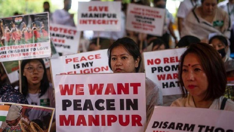Manipur: మణిపూర్‌లో హింస.. నేడు ఢిల్లీలో మైతీ-కుకి, నాగా నేతలతో కేంద్రం కీలక చర్చలు..