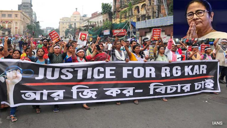 Kolkata: జూడాలకు సీఎం మమత ఫోన్..  డిమాండ్లకు 4 నెలలు సమయమివ్వాలని వినతి