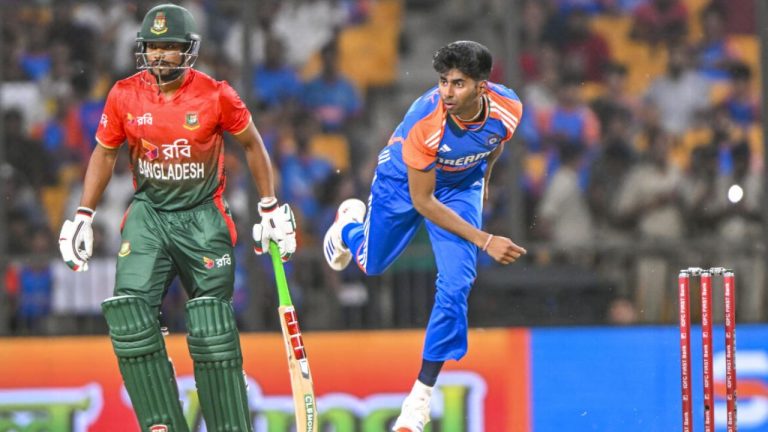 Mayank Yadav: నువ్వేం ప్రత్యేకంగా చెయ్యొద్దన్నాడు.. అసలు విషయం చెప్పిన మయాంక్‌ యాదవ్!