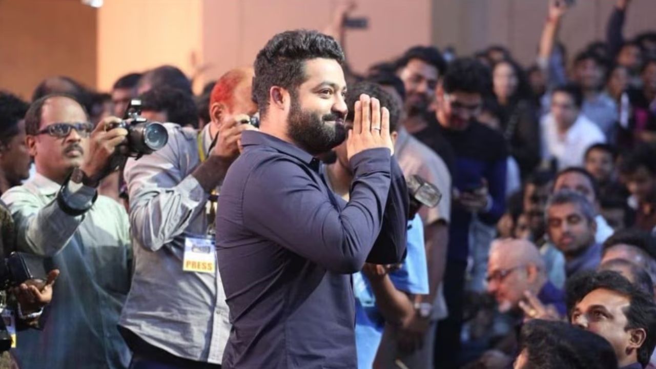 Devara: అయ్యో.. మిస్ అయ్యామే! తెగ బాధపడుతున్న ఎన్టీఆర్ ఫాన్స్