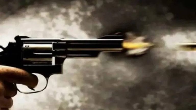 America : అమెరికా స్కూల్ లో కాల్పులు ముగ్గురి మృతి, 8మందికి గాయాలు