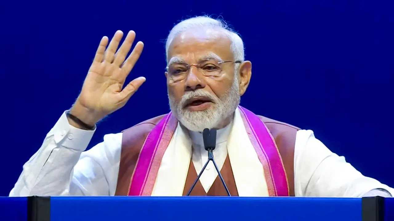 PM Modi : ఈ సారి దీపావళి ప్రత్యేకం..500ఏళ్ల తర్వాత తన ఇంట్లో కూర్చున్న రాముడు : ప్రధాని మోదీ