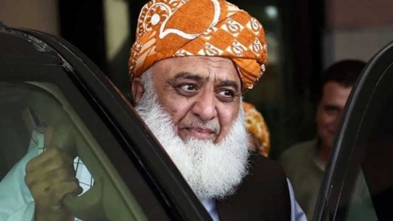 Pakistan : దేశానికి మోక్షం రావాలంటే మళ్లీ ఎన్నికలు నిర్వహించాలి : మౌలానా ఫజ్లుర్ రెహ్మాన్