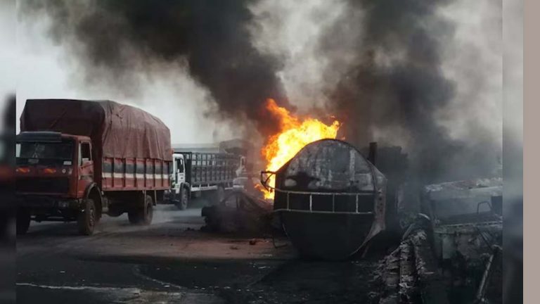 Nigeria: నైజీరియాలో ఘోరం.. పెట్రోల్‌ ట్యాంకర్ పేలి 100 మంది మృతి