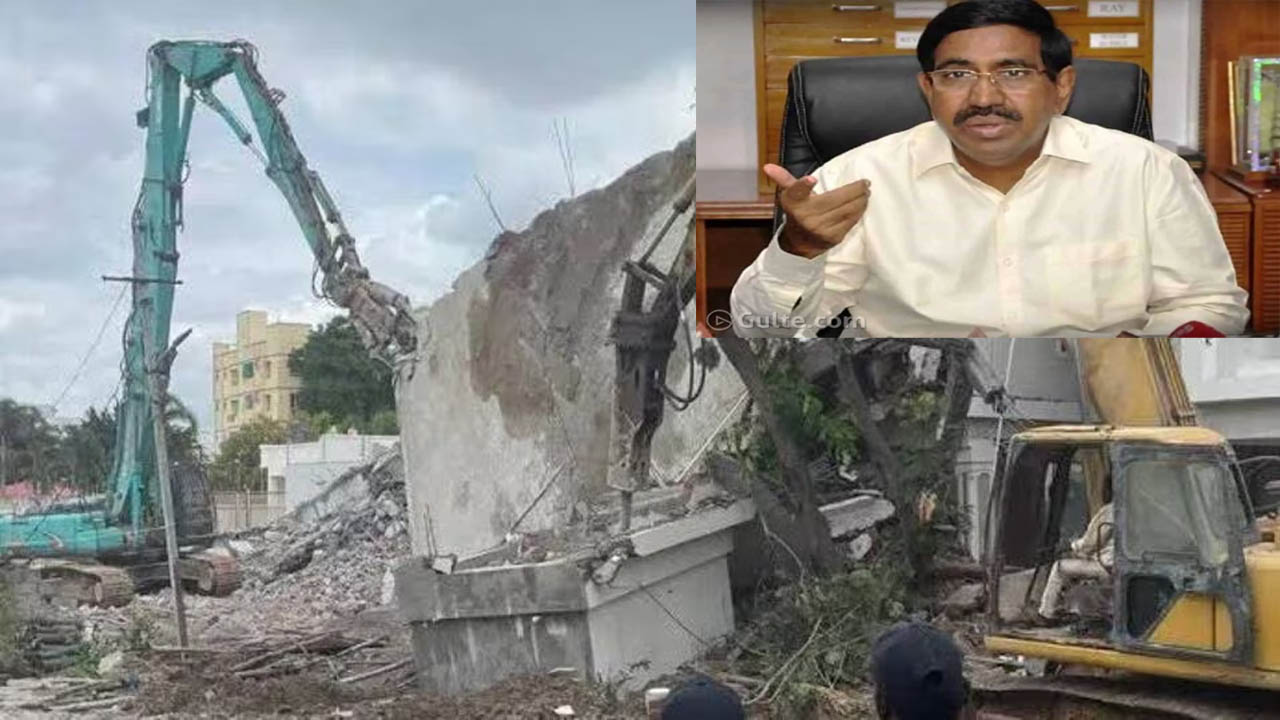 Ponguru Narayana: త్వరలో ఏపీ వ్యాప్తంగా కూల్చివేతలు.. స్వచ్ఛందంగా ఖాళీ చేయాలని హెచ్చరిక