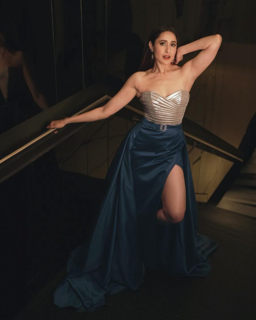 Pragya Jaiswal 7