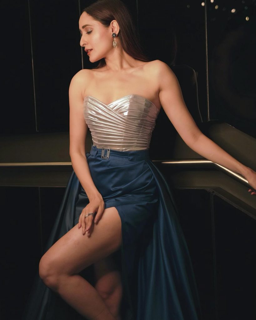 Pragya Jaiswal 9