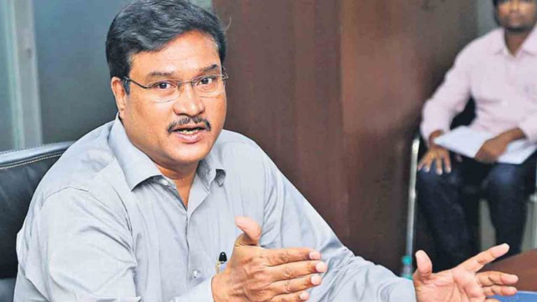 Hydra : పెండింగ్ లో 10వేల ఫిర్యాదులు.. హైడ్రా కమిషనర్ రంగనాథ్ ప్రజెంటేషన్