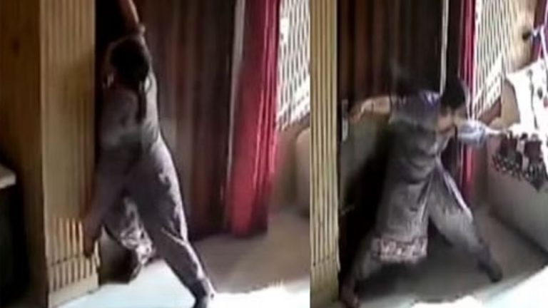 Viral Video: ‘సూపర్ ఉమెన్’.. ముగ్గురు దొంగలను ఒంటిచేత్తో అడ్డుకుంది! వీడియో వైరల్