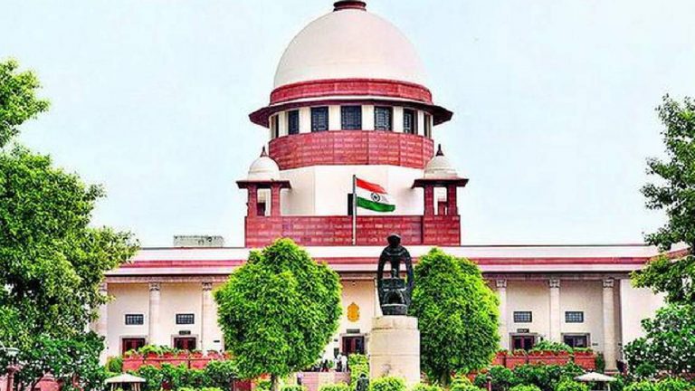 Supreme Court: తల్లి, భార్య, కుమార్తెను హత్య చేసిన నిందితుడు.. 12 ఏళ్ల శిక్ష తర్వాత నిర్దోషిగా ప్రకటన?
