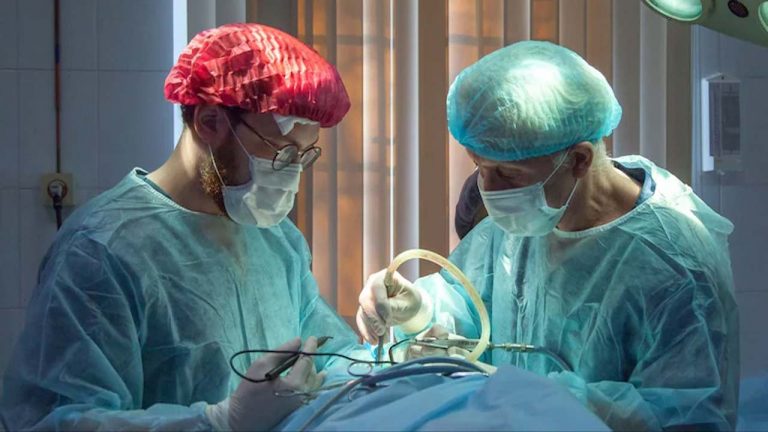 US: అవయవ దాత గుండె తీస్తుండగా ఊహించని ఘటన