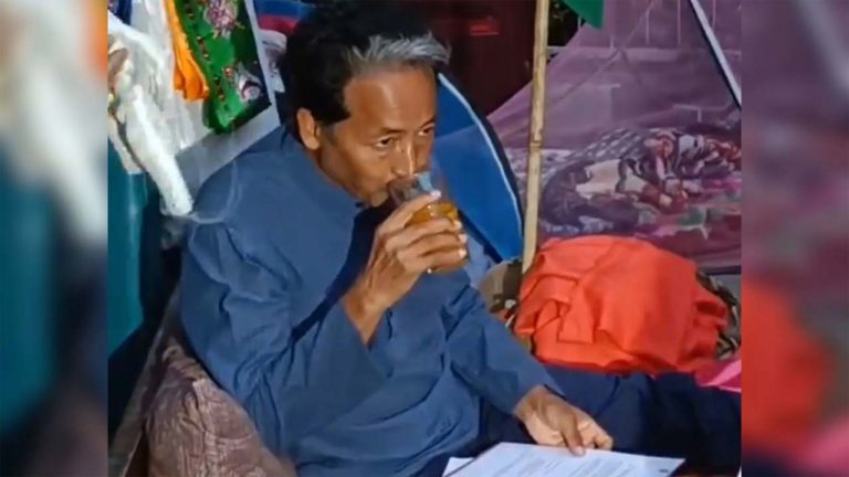 Sonam Wangchuk: కేంద్రం హామీతో వాతావరణ కార్యకర్త వాంగ్‌చుక్ దీక్ష విరమణ