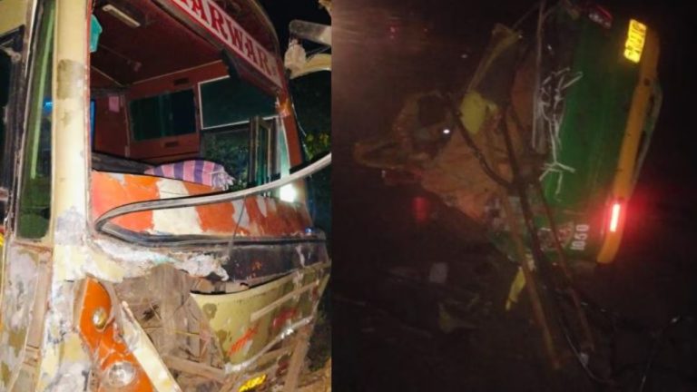 Accident: బస్సు-టెంపో ఢీ.. చిన్నారులు సహా 11 మంది మృతి