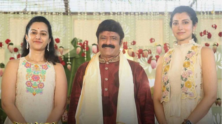 Balakrishna : హీరోయిన్లకి మించిన అందం.. సెంటర్ ఆఫ్ అట్రాక్షన్‌గా బాలయ్య కుమార్తెలు
