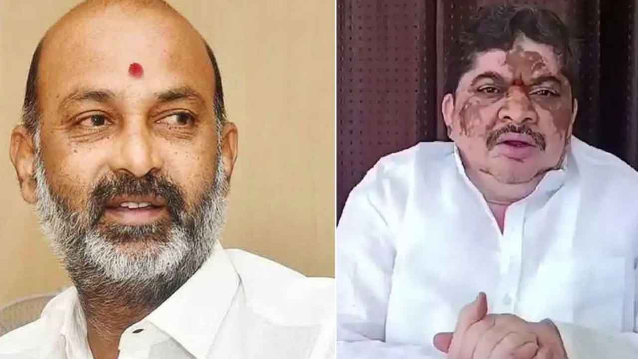 Ponnam Prabhakar : కేంద్ర మంత్రితో కలిసి దాండియా వీక్షించిన రాష్ట్ర మంత్రి పొన్నం