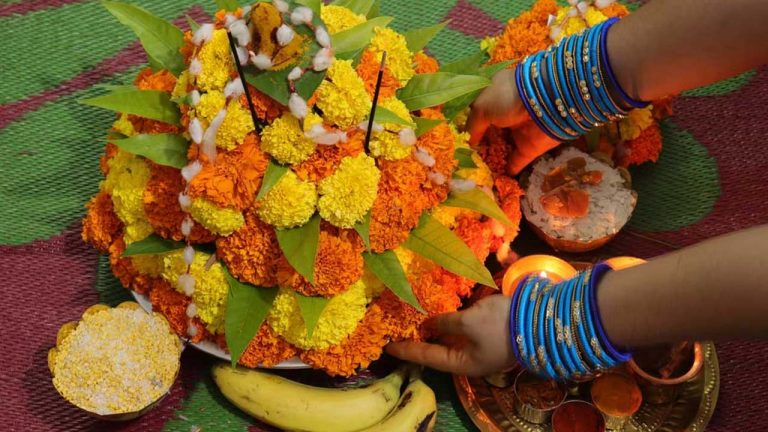 Bathukamma 2024: నేడు వేపకాయ బతుకమ్మ.. ఏం చేస్తారంటే..