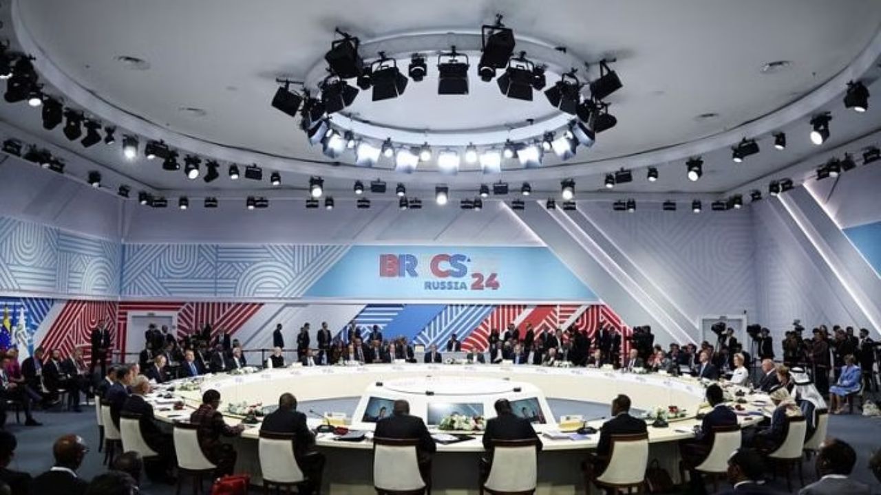 Cyber Attack On Russia: బ్రిక్స్ సమ్మిట్ వేళ.. రష్యా విదేశాంగ మంత్రిత్వ శాఖపై భారీ సైబర్ దాడి