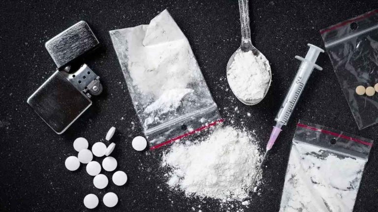 Drugs: తూర్పు గోదావరి జిల్లాలో డ్రగ్స్ కలకలం.. నలుగురు అరెస్ట్..!