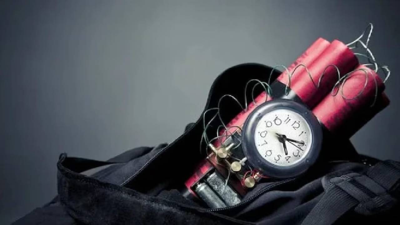 Bomb threats: గుజరాత్ రాజ్‌కోట్ హోటళ్లకు వరస బాంబు బెదిరింపులు..