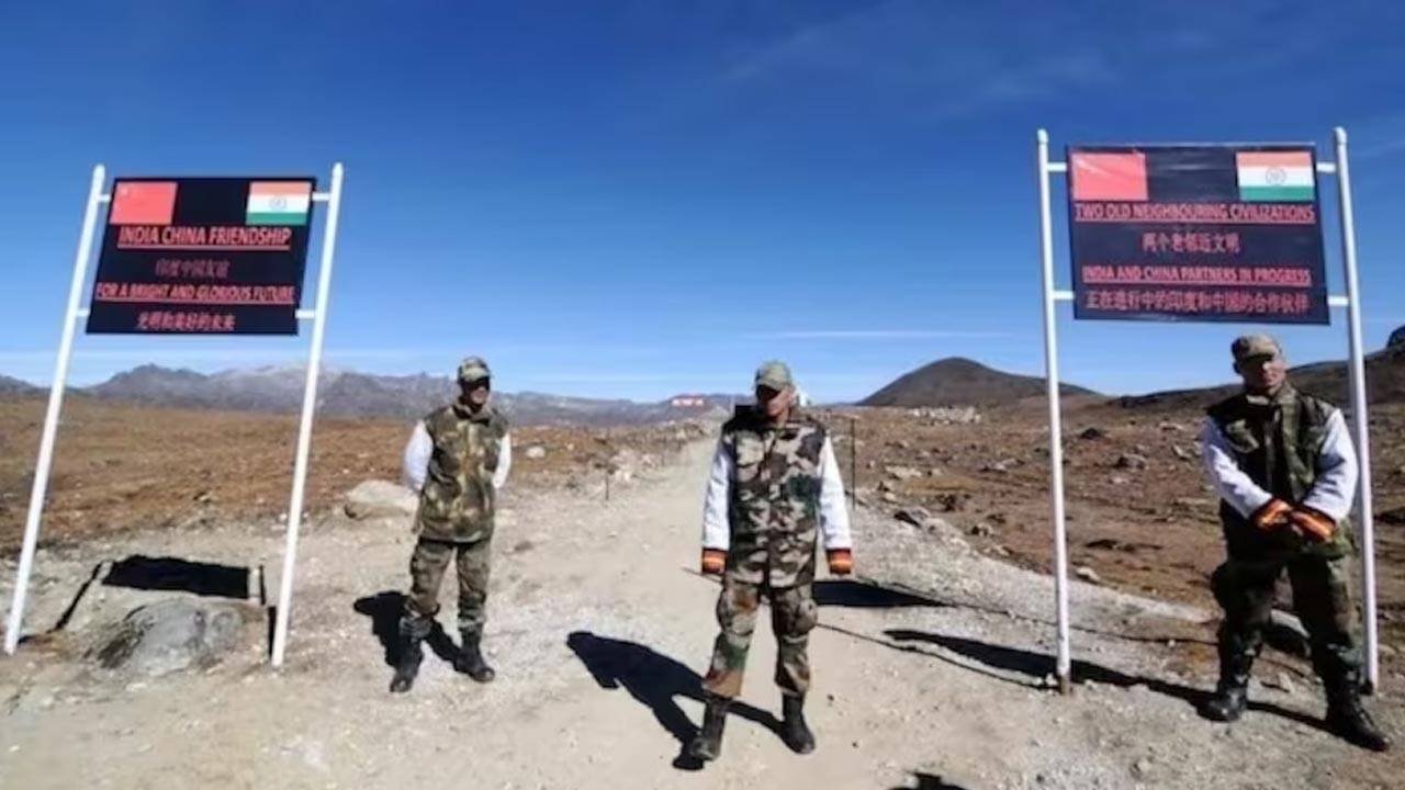 India-China Border: లద్దాఖ్‌లో భారత్‌, చైనా బలగాల ఉపసంహరణ..