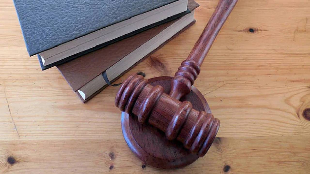 MP High Court: ” వేరే వ్యక్తితో శారీరక సంబంధం పెట్టుకున్న వివాహిత”.. హైకోర్టు కీలక తీర్పు..