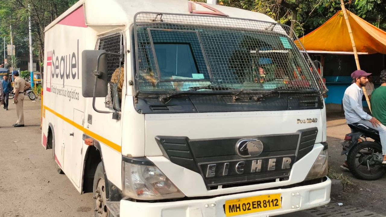 Maharashtra Assembly Elections: టెంపోలో రూ.138 కోట్ల విలువైన బంగారం.. ఎలా గుర్తించారు?