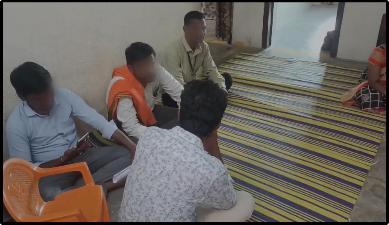 Micro Finance: మైక్రో ఫైనాన్స్‌ ఆగడాలు.. మహిళను 8 గంటల పాటు వేధించిన సిబ్బంది