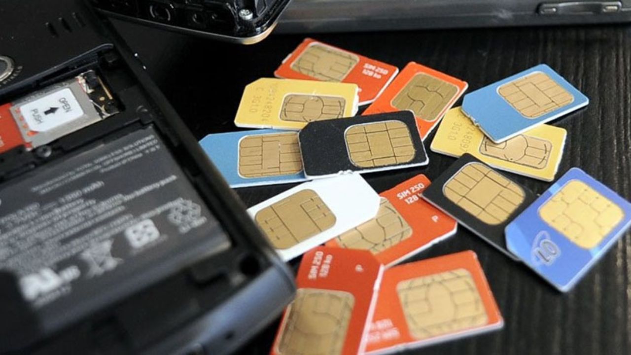 Mobile Connections: దేశవ్యాప్తంగా 1.77 కోట్ల మొబైల్ కనెక్షన్లు డిస్‌కనెక్ట్.. 45 లక్షల ఫేక్ కాల్స్ బ్లాక్