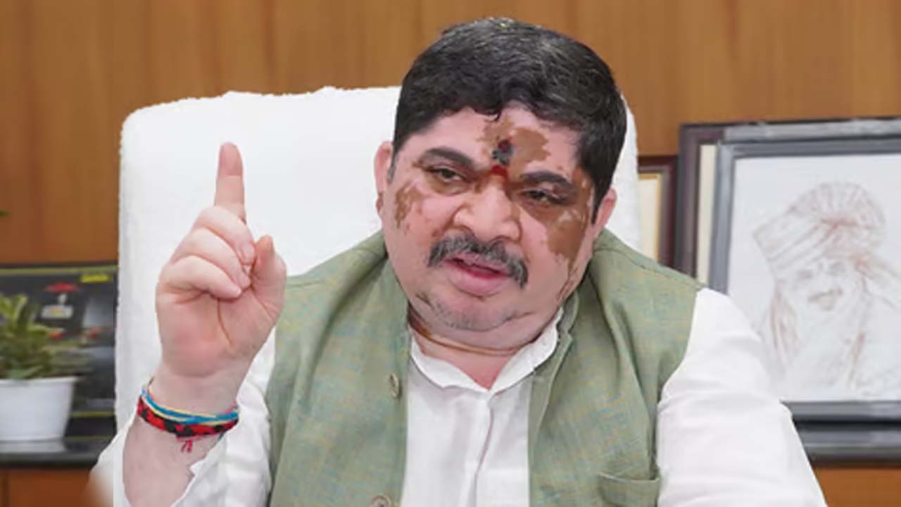 Ponnam Prabhakar: రుణమాఫీ చేస్తాం కానీ అంతవరకు మాత్రమే..