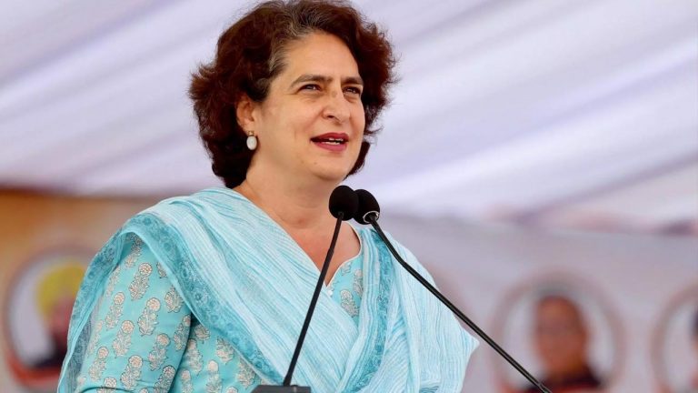 Priyanka Gandhi Nomination: నేడు వయనాడ్ ఎంపీ అభ్యర్థిగా ప్రియాంక గాంధీ నామినేషన్..