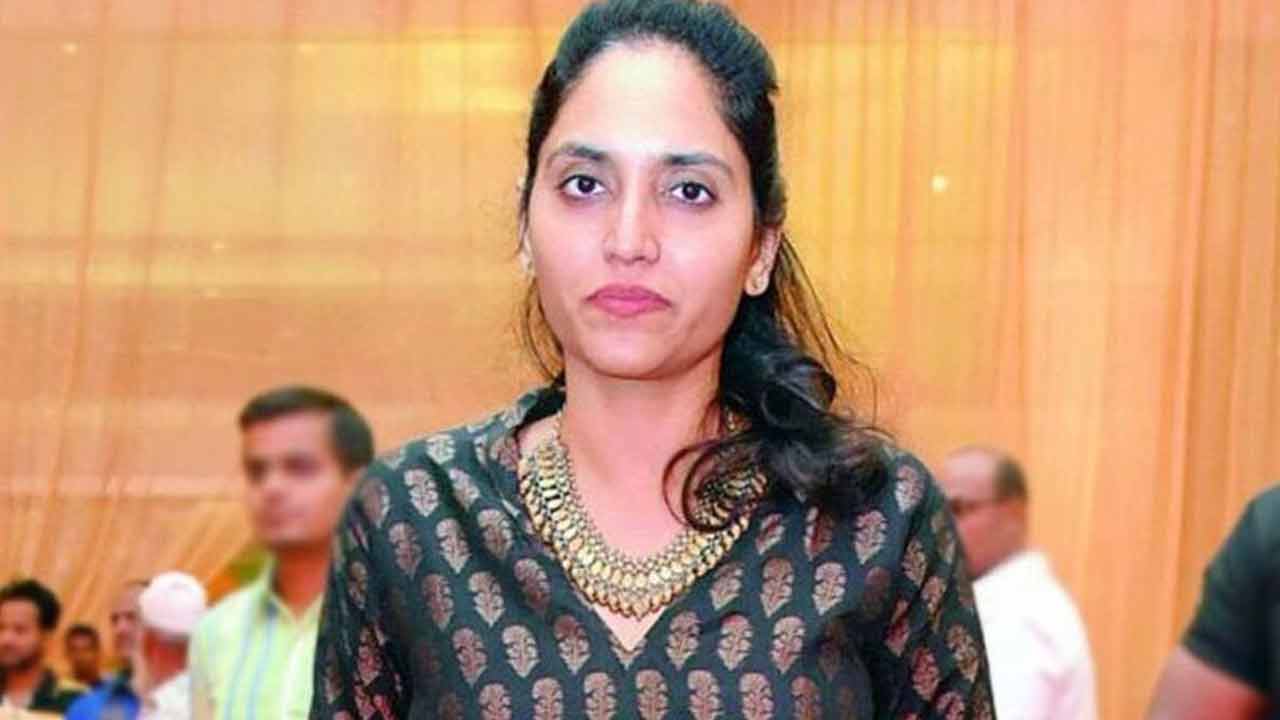 Supriya: మంత్రి వ్యాఖ్యల వల్ల మా కుటుంబంలో మనశ్శాంతి లేకుండా పోయింది
