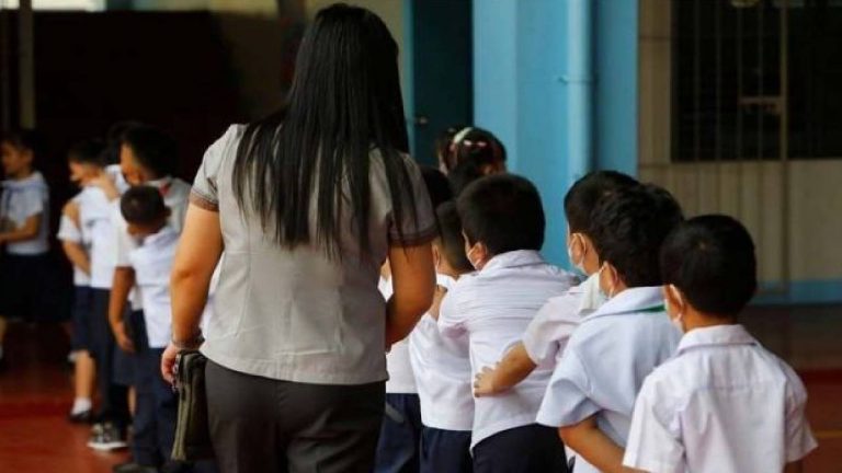 Tuition Teacher: 9 ఏళ్ల బాలికను చెంపపై కొట్టిన టీచర్.. టెటానస్ ఇన్ఫెక్షన్‌తో ప్రాణాపాయ స్థితి..