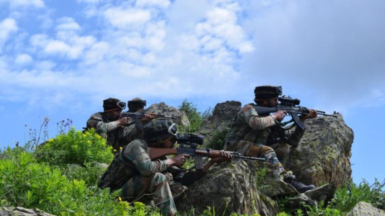 Terrorist Killed: ఉగ్రవాదుల చొరబాటు ప్రయత్నం భగ్నం.. ఉగ్రవాది మృతి