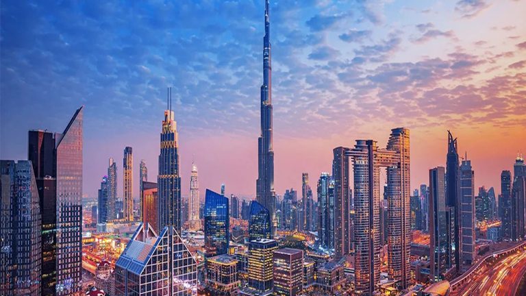 India in UAE: భారతీయులకు దుబాయ్ వెళ్లాలంటే వీసా అవసరం లేదు!