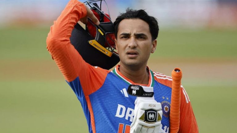 Abhishek Sharma: ఏం అభిషేక్.. ఐపీఎల్‌లో మాత్రమే ఆడుతావా?