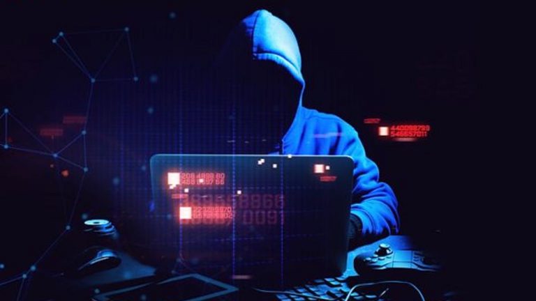 Cyber Crime: జాదుగాళ్లు.. మెడికల్‌ కాలేజ్ డైరెక్టర్‌ పేరుతో.. ఆడిటర్‌ నుంచి కోట్లు నొక్కేశారు..!