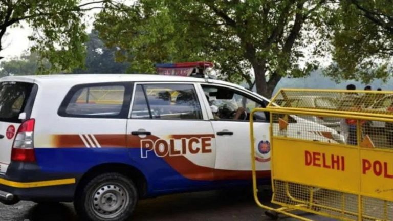 Delhi: మరోసారి ఉలిక్కిపడ్డ దేశ రాజధాని.. ఢిల్లీలో భారీ పేలుడు