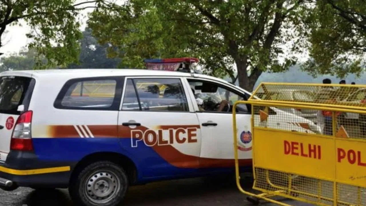 Delhi: మరోసారి ఉలిక్కిపడ్డ దేశ రాజధాని.. ఢిల్లీలో భారీ పేలుడు