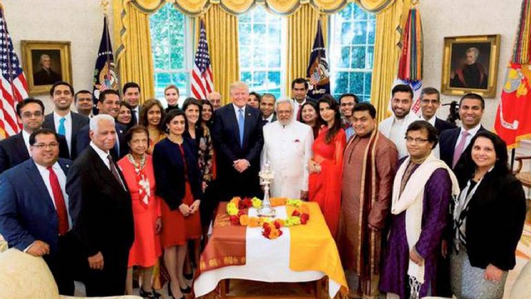 Donald Trump: బంగ్లాదేశ్‌పై ఆంక్షలు విధించాలి.. ట్రంప్‌ని కోరనున్న భారత అమెరికన్లు..