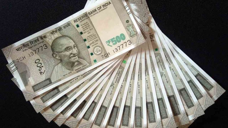 Fake Notes: దొంగ నోట్లు తయారు చేస్తున్న నలుగురు వ్యక్తుల ముఠా అరెస్ట్