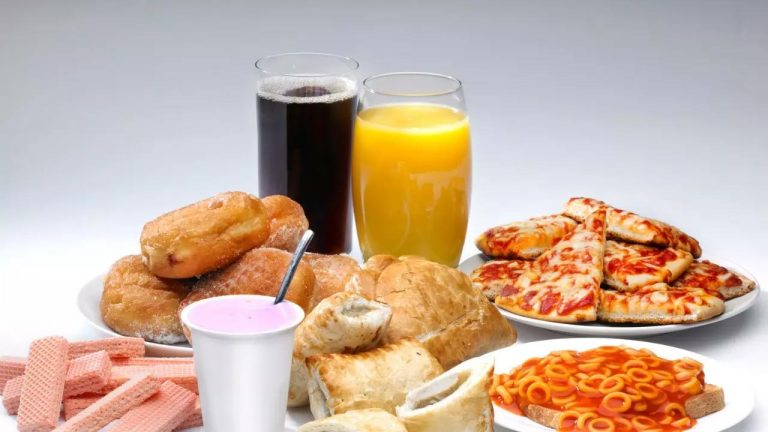 Unhealthy Foods: ఈ ఆహారాలను తీసుకోవద్దు.. ప్రాణాలకు ముప్పంటూ డబ్ల్యూహెచ్‌వో వార్నింగ్
