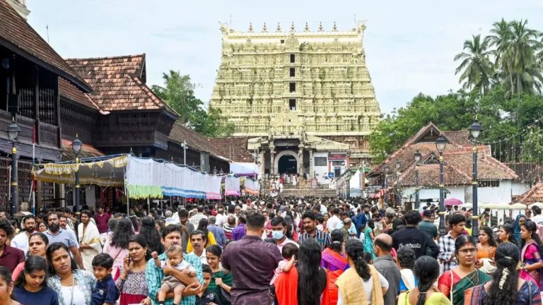 GST Dept: పద్మనాభ స్వామి ఆలయానికి రూ.1.57 కోట్ల జీఎస్టీ నోటీసులు..