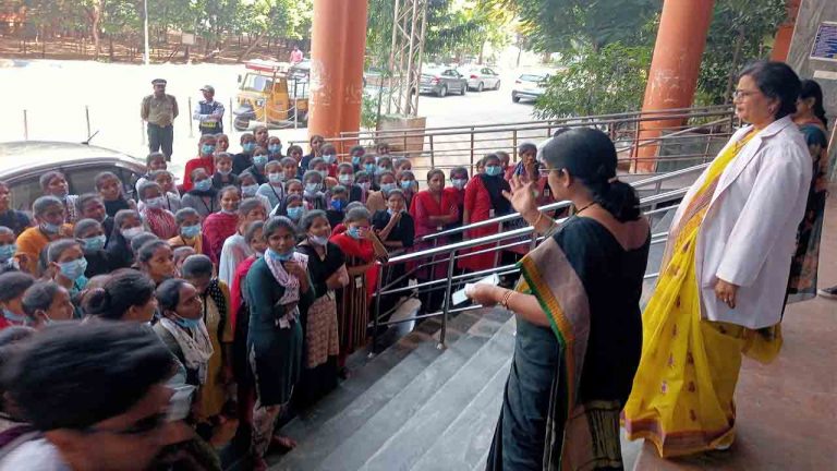 Secunderabad: గాంధీ ఆసుపత్రి ముట్టడికి యత్నించిన నర్సింగ్ విద్యార్థులు..