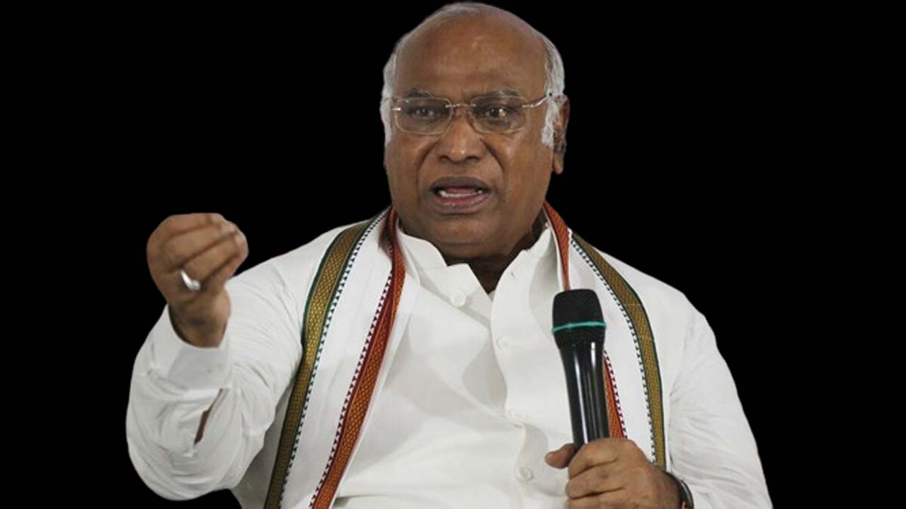 Congress: కాంగ్రెస్ సంచలన నిర్ణయం.. హిమాచల్‌ప్రదేశ్ రాష్ట్ర యూనిట్ రద్దు