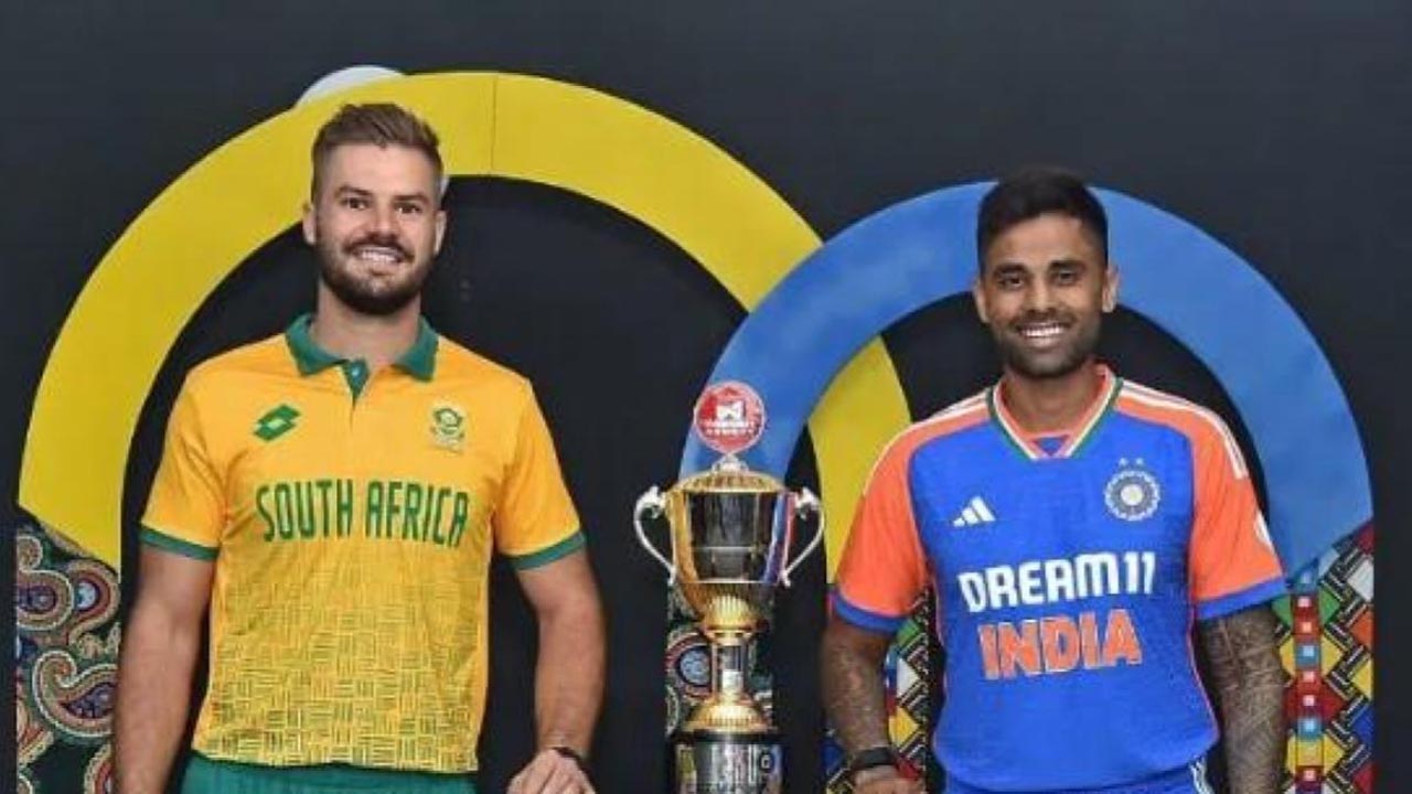 IND vs SA: టాస్ గెలిచి బ్యాటింగ్‌కి దిగిన భారత్.. మ్యాచ్ సమం అవుతుందా?